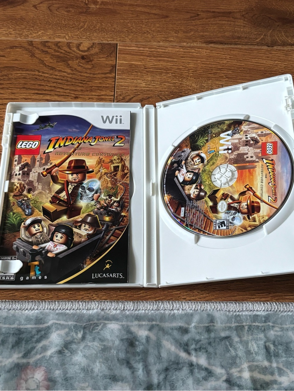 Lego Indiana Jones 2 Wii Video Game - White Case - Picture 3 of 6